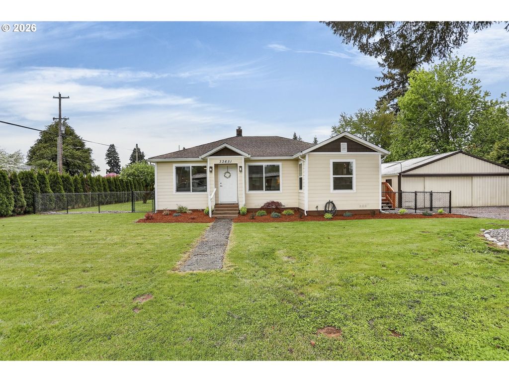 33651 Se SANTOSH St, Scappoose, OR 97056
