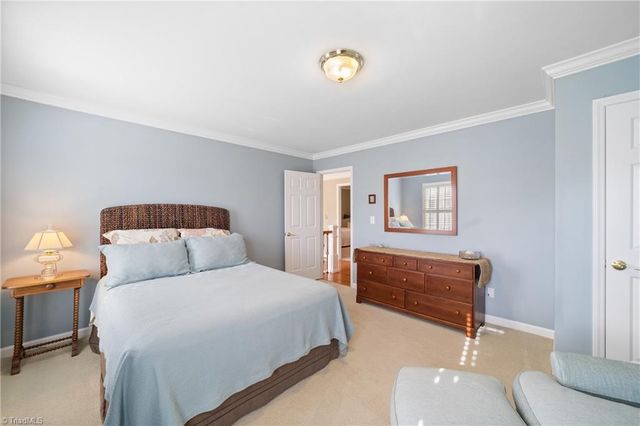 3326 Grandview Club Road, Pfafftown, NC 27040