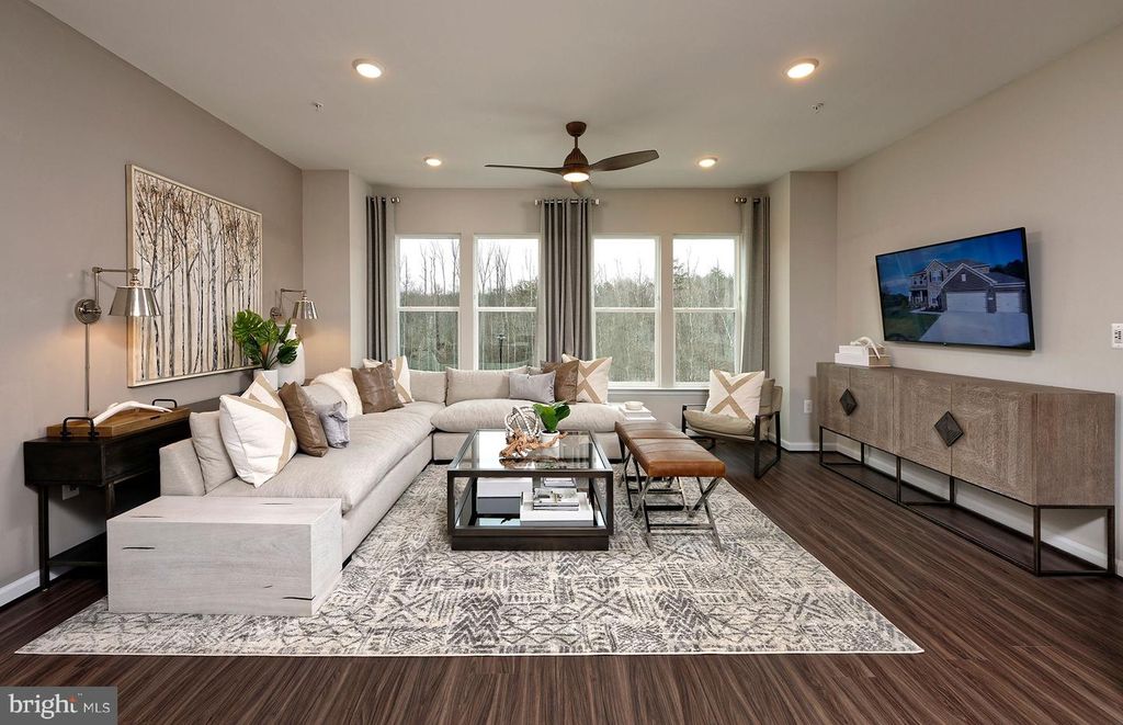 147 WATERLEAF DR, Laurel, MD 20724