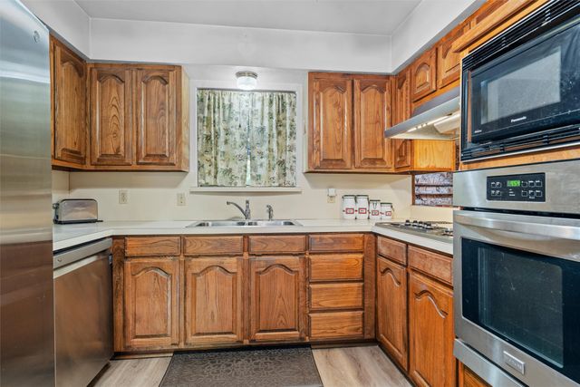 2019 Marilyn Lane, Arlington, TX 76010