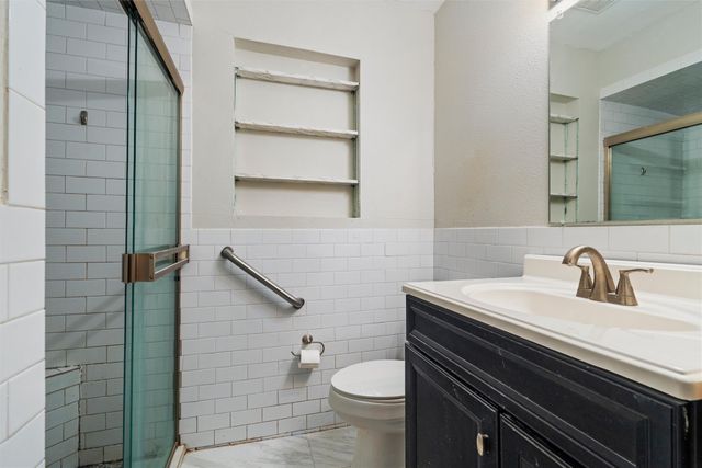 2019 Marilyn Lane, Arlington, TX 76010