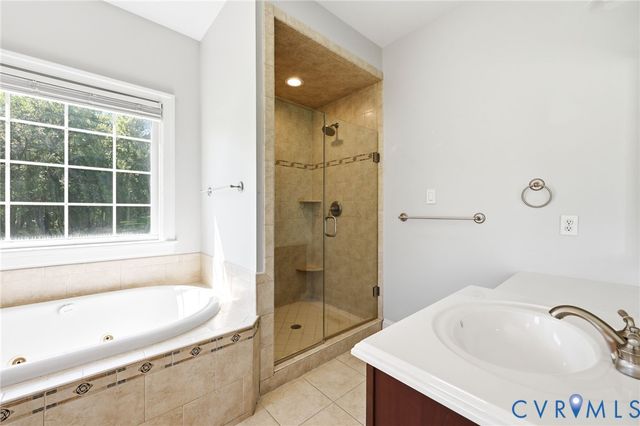 16225 Parrish Farms Rd, Montpelier, VA 23192
