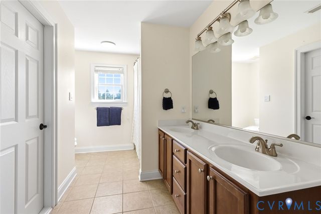 16225 Parrish Farms Rd, Montpelier, VA 23192