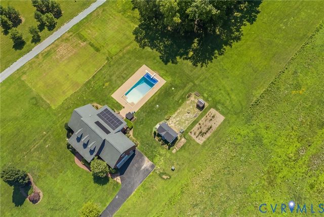 16225 Parrish Farms Rd, Montpelier, VA 23192