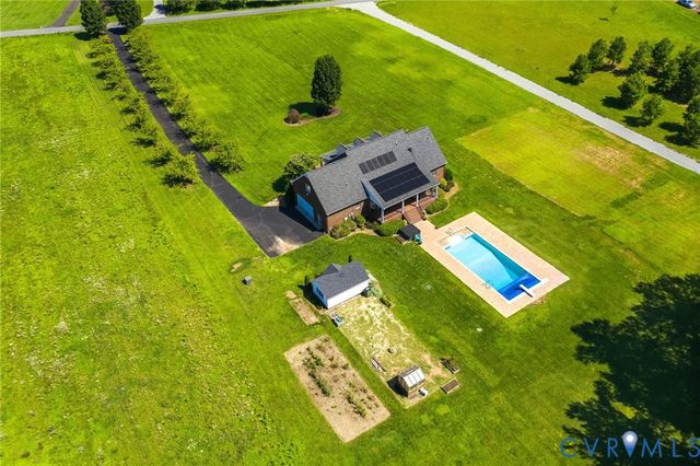 16225 Parrish Farms Rd, Montpelier, VA 23192