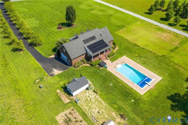 16225 Parrish Farms Rd, Montpelier, VA 23192