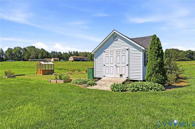 16225 Parrish Farms Rd, Montpelier, VA 23192