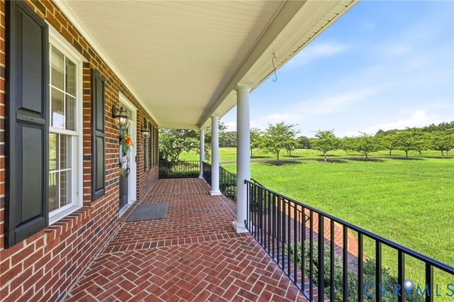 16225 Parrish Farms Rd, Montpelier, VA 23192