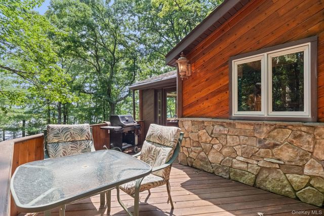 109 Canal Road, Wurtsboro, NY 12790