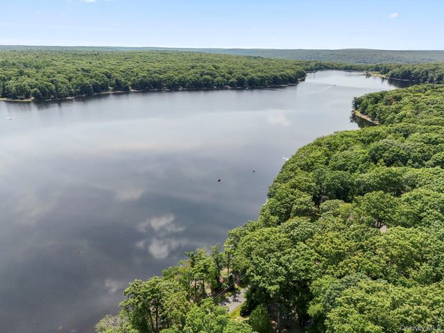 109 Canal Road, Wurtsboro, NY 12790