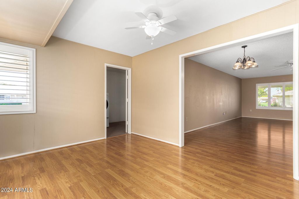 18001 N 99TH Drive, Sun City, AZ 85373