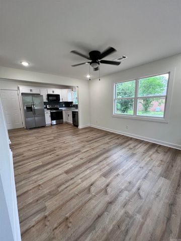 105 Pasco Street, Bald Knob, AR 72010