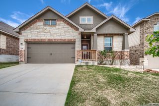 6050 AKIN CIR, San Antonio, TX 78261
