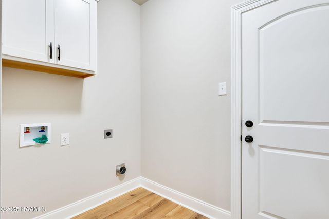 141 Ridley Lane, Youngsville, LA 70592