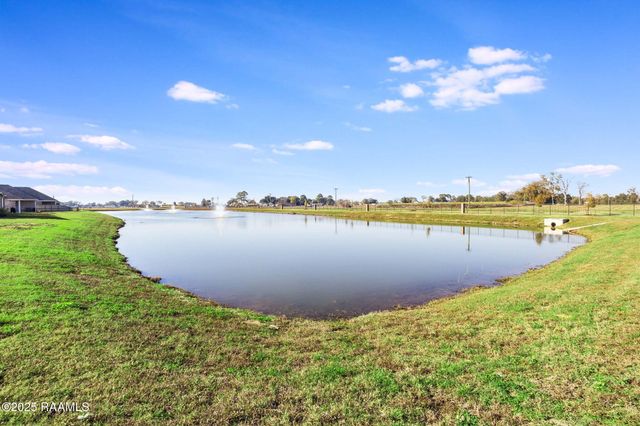 141 Ridley Lane, Youngsville, LA 70592