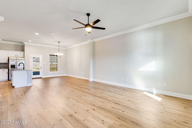 141 Ridley Lane, Youngsville, LA 70592