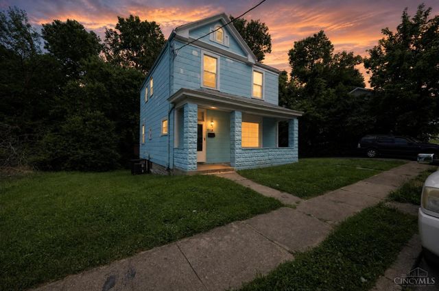 3118 Sunshine Avenue, Cincinnati, OH 45211