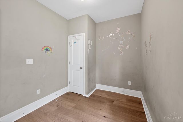 3118 Sunshine Avenue, Cincinnati, OH 45211
