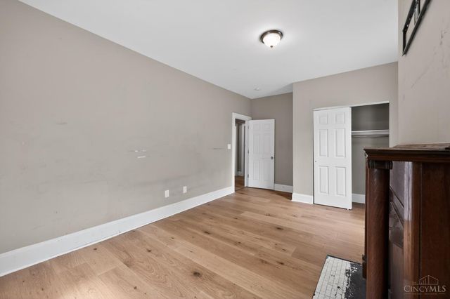 3118 Sunshine Avenue, Cincinnati, OH 45211