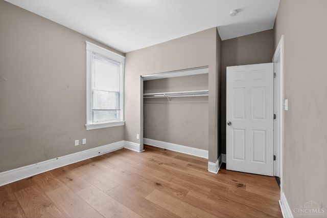 3118 Sunshine Avenue, Cincinnati, OH 45211