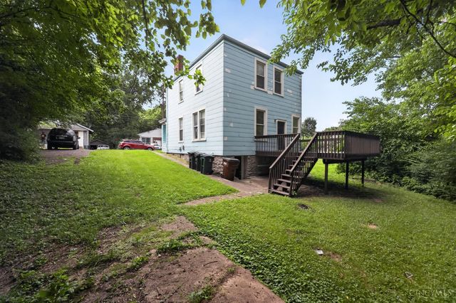 3118 Sunshine Avenue, Cincinnati, OH 45211