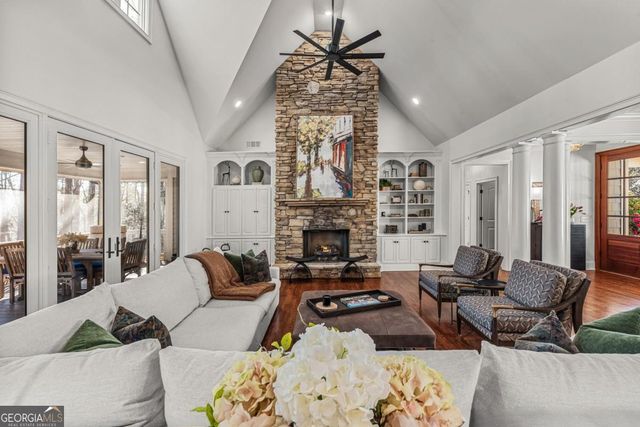 1020 Liberty Bluff Lane, Greensboro, GA 30642