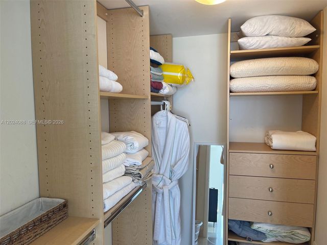 1830 S Ocean Dr 3407, Hallandale Beach, FL 33009