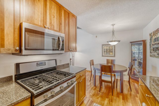 7340 York Avenue S 208, Edina, MN 55435