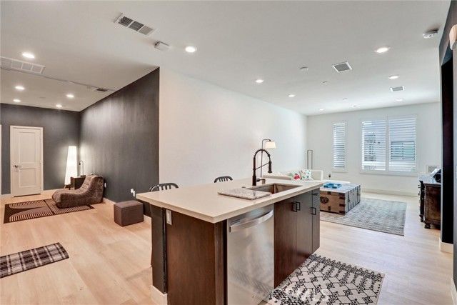 2536 Nolita, Irvine, CA 92612