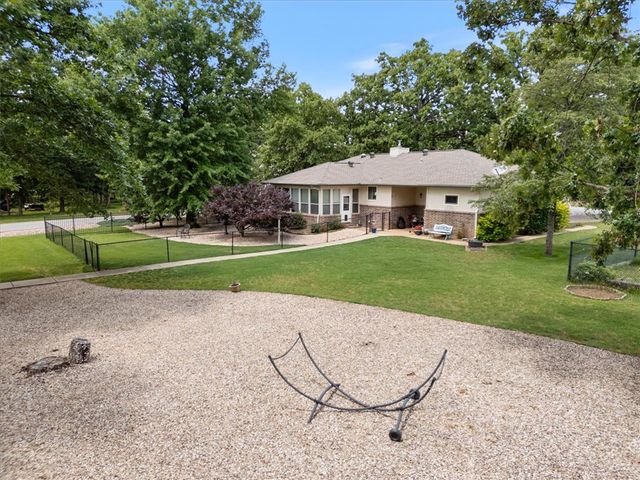 19 Kildonan Drive, Bella Vista, AR 72715