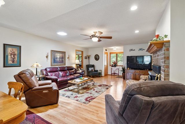 19 Kildonan Drive, Bella Vista, AR 72715