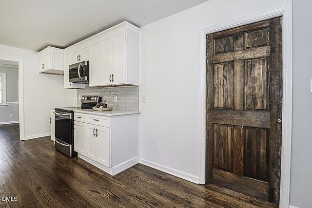 805 River Road, Selma, NC 27576