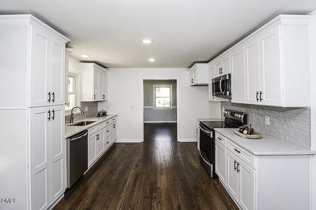 805 River Road, Selma, NC 27576