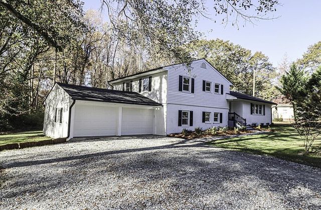 805 River Road, Selma, NC 27576