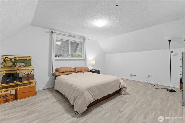 12532 SE 232nd Street, Kent, WA 98031