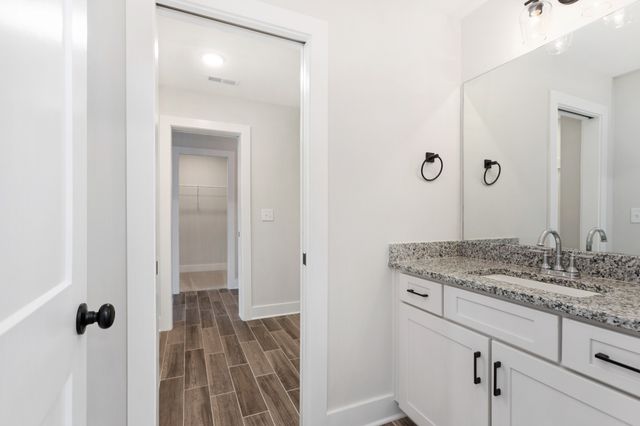 304 Jasmine Park, Hermitage, TN 37076