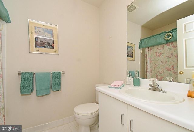 103 SANTA ANITA DR, North Wales, PA 19454
