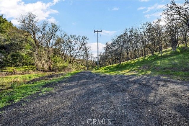 5963 Eickhoff Road, Lakeport, CA 95453