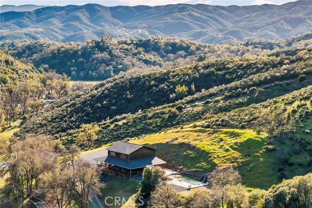 5963 Eickhoff Road, Lakeport, CA 95453