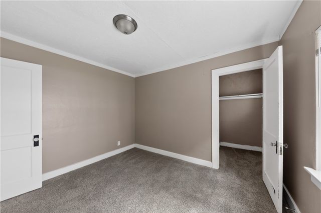 521 W Parkwood Drive, Dayton, OH 45405