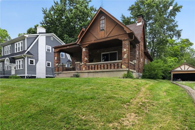 521 W Parkwood Drive, Dayton, OH 45405