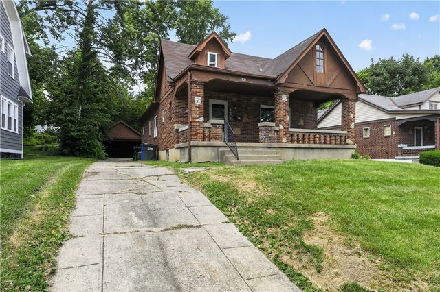 521 W Parkwood Drive, Dayton, OH 45405