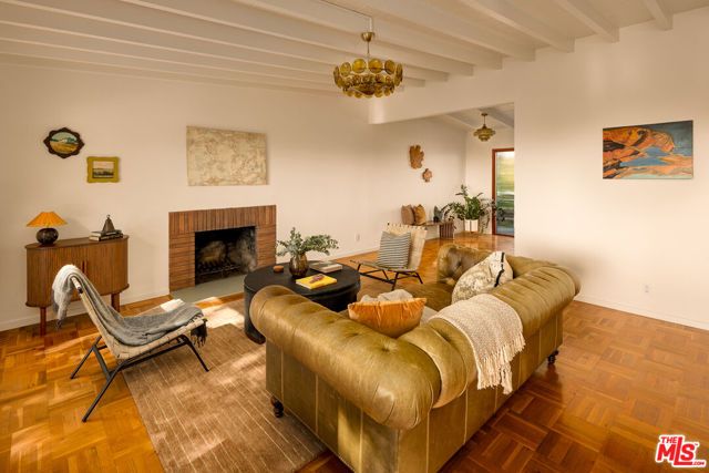 1483 N Avenue 57, Los Angeles, CA 90042
