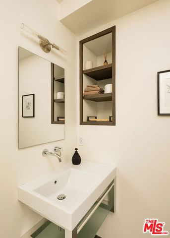 1483 N Avenue 57, Los Angeles, CA 90042