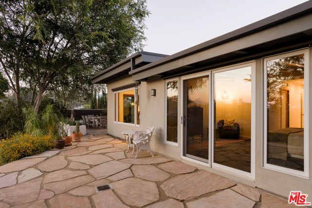 1483 N Avenue 57, Los Angeles, CA 90042