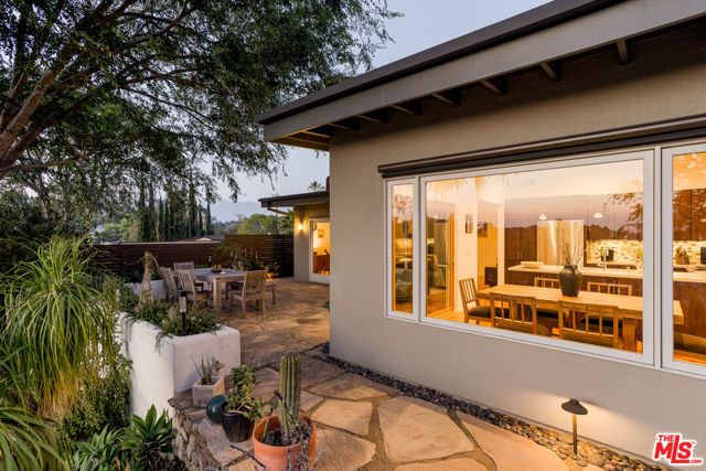 1483 N Avenue 57, Los Angeles, CA 90042