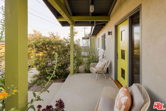 1483 N Avenue 57, Los Angeles, CA 90042