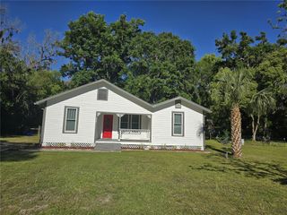 326 SE 2ND STREET, Williston, FL 32696