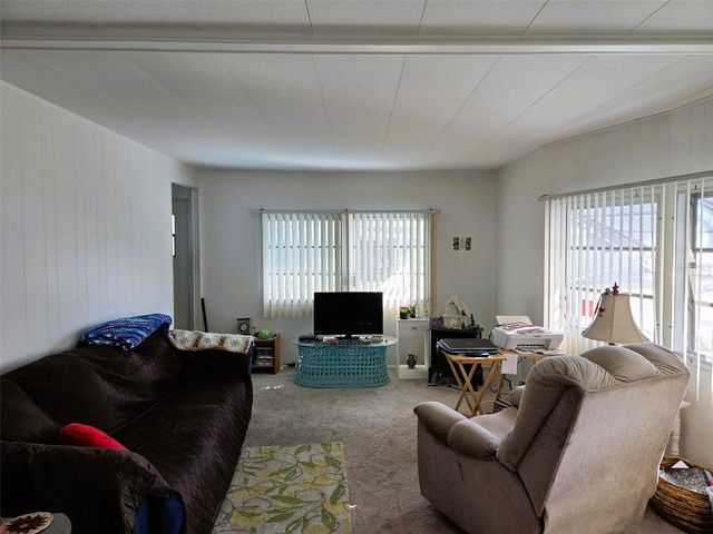 3421 OVERCUP OAK TERRACE, Sarasota, FL 34237