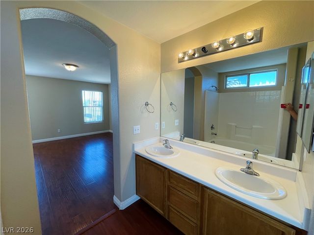 2636 Living Rock Street, Las Vegas, NV 89106